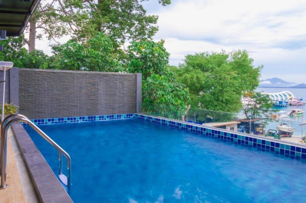 Rainbow Sky Hotel Samet Koh Samet Bagian luar foto