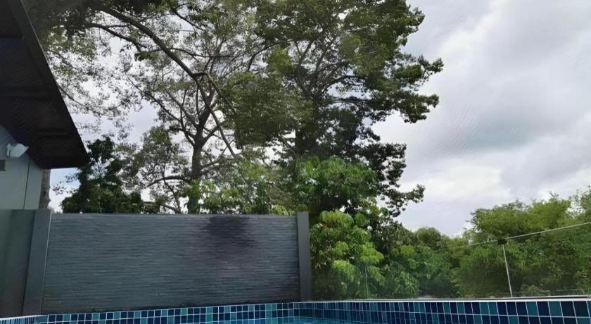 Rainbow Sky Hotel Samet Koh Samet Bagian luar foto
